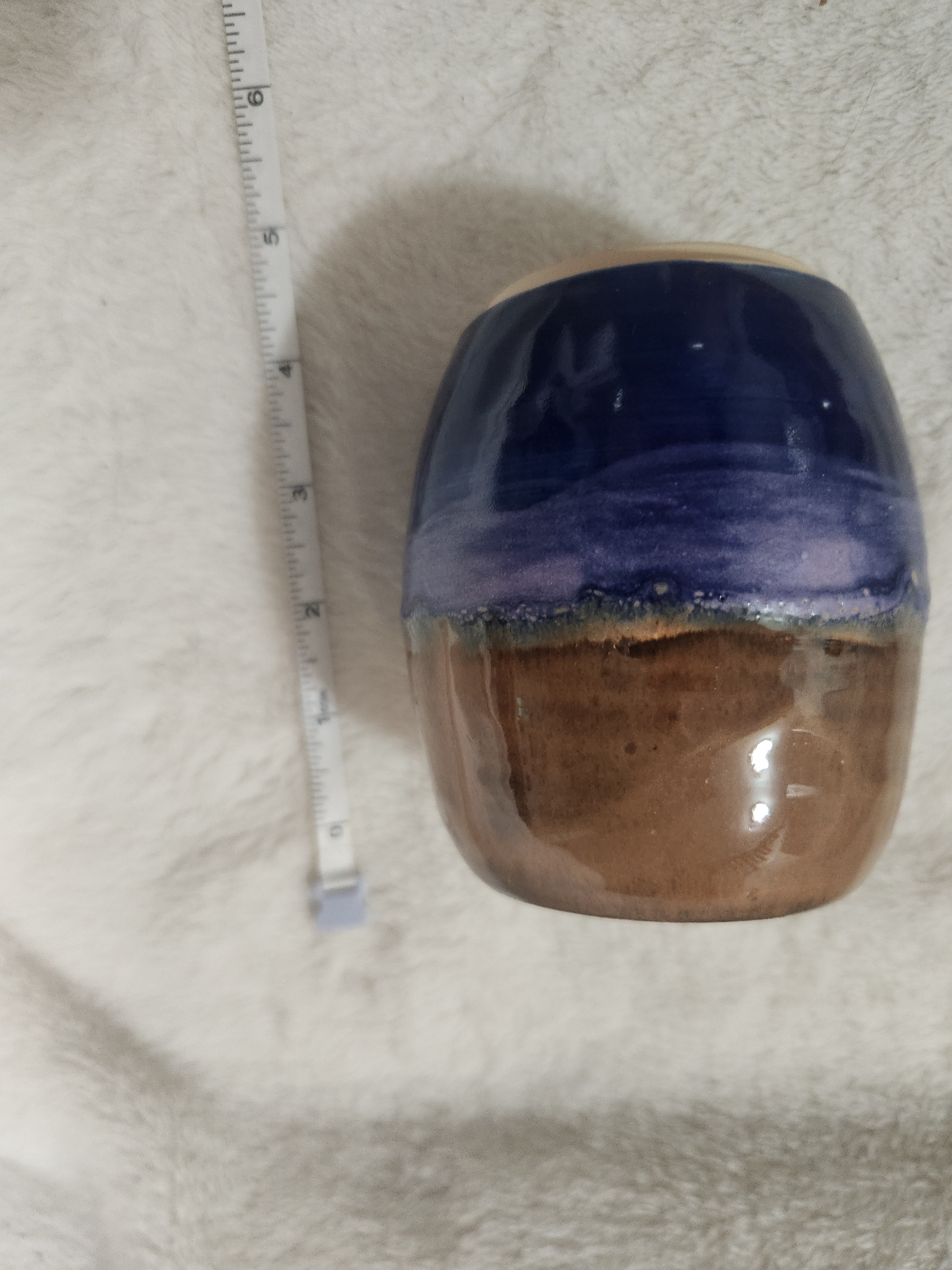 Small cup or vase
