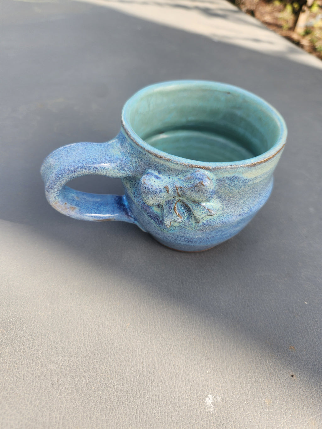 Pretty bow mug