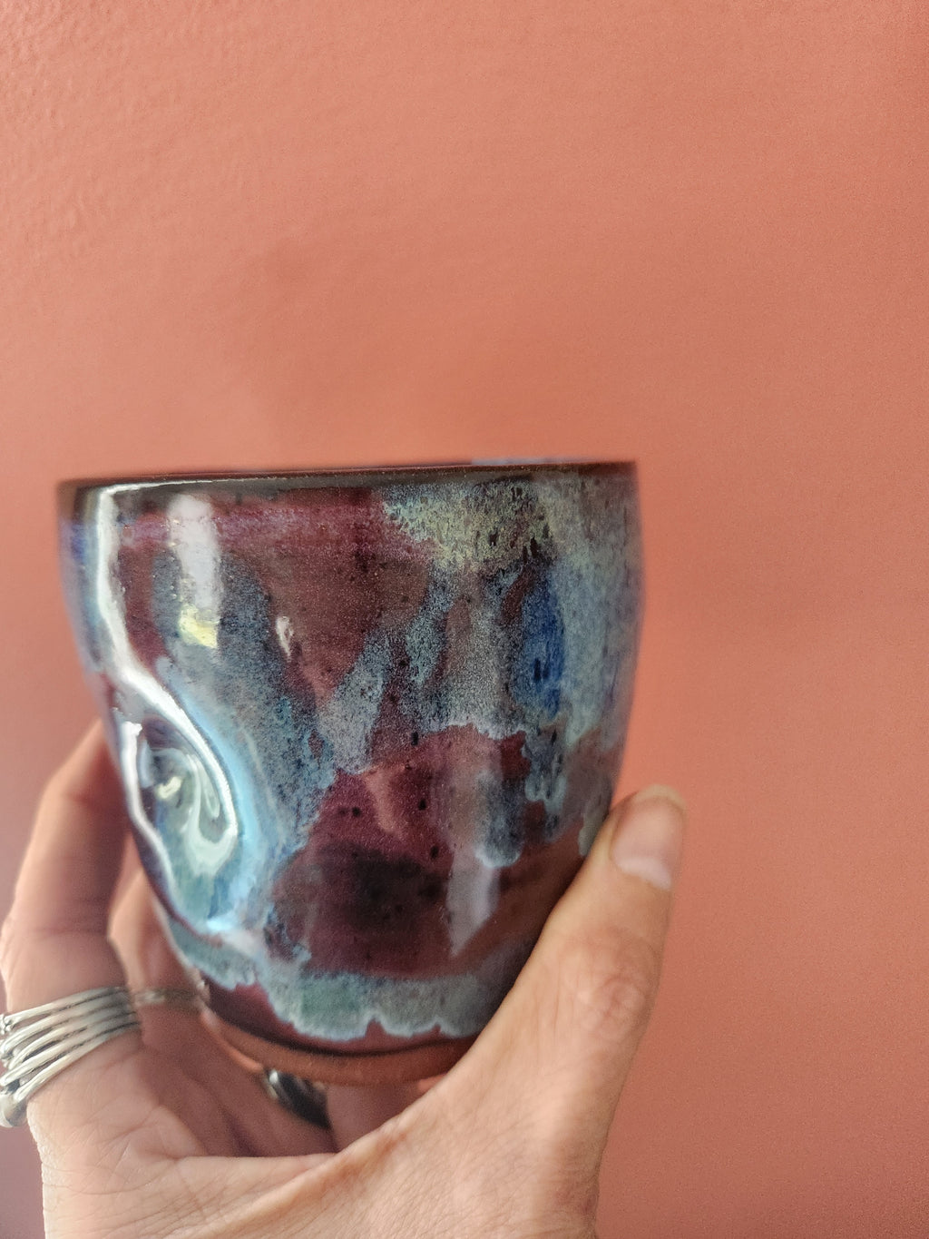 Thumb Mug