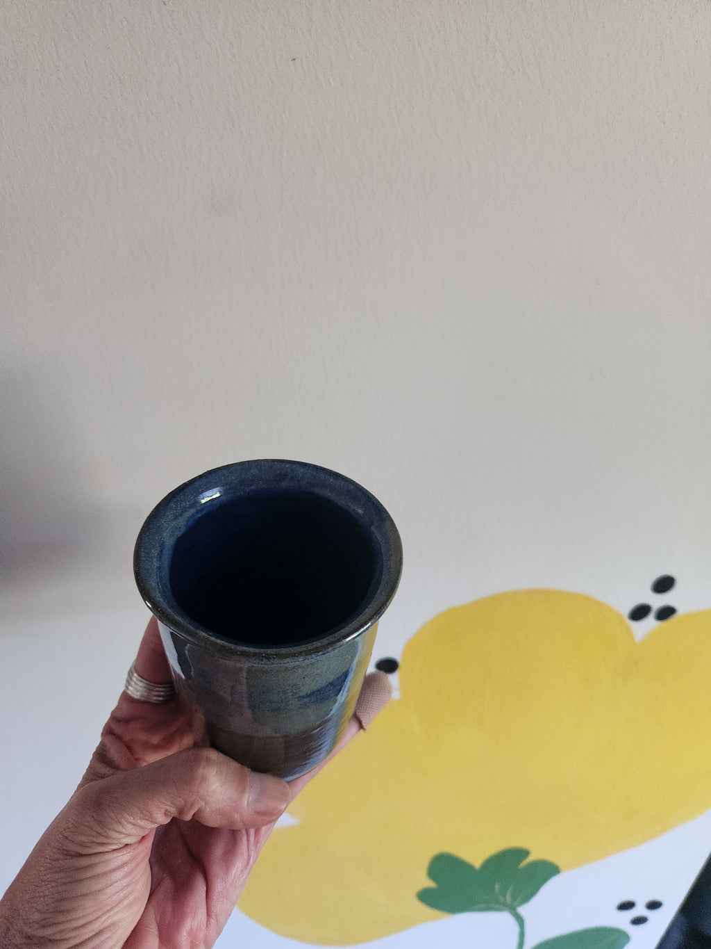 bud vase